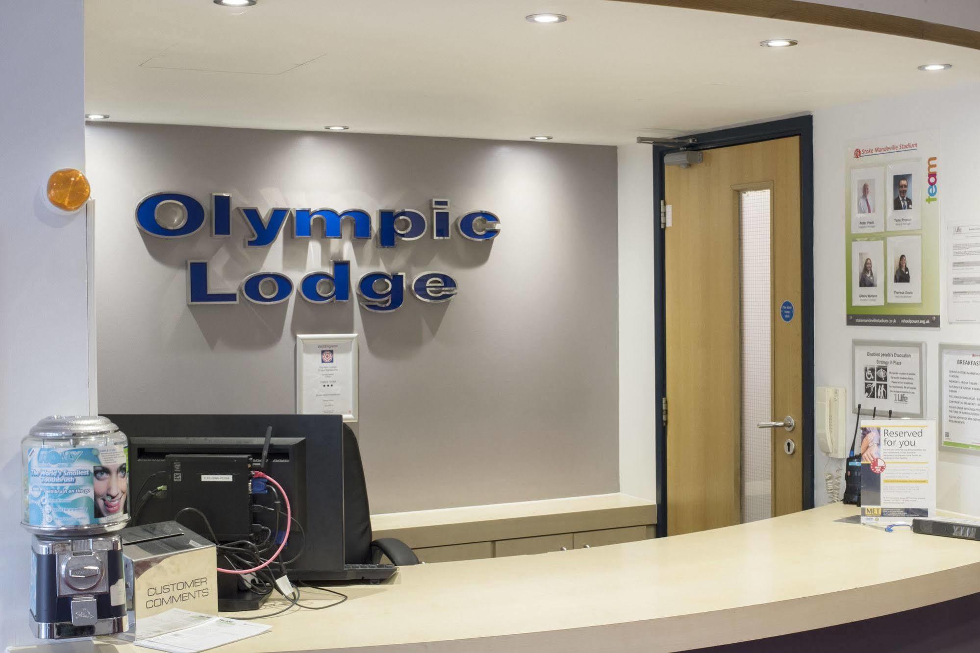 The Olympic Lodge Aylesbury  Eksteriør billede